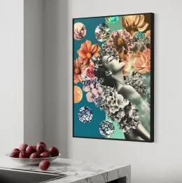 Kobieta wśród kwiatów