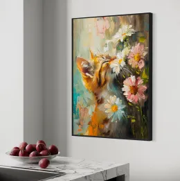 Kot wąchający kwiaty